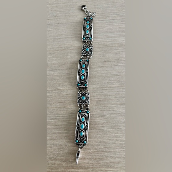 Brighton necklaces, braclet and earrings set. - Picture 2 of 3